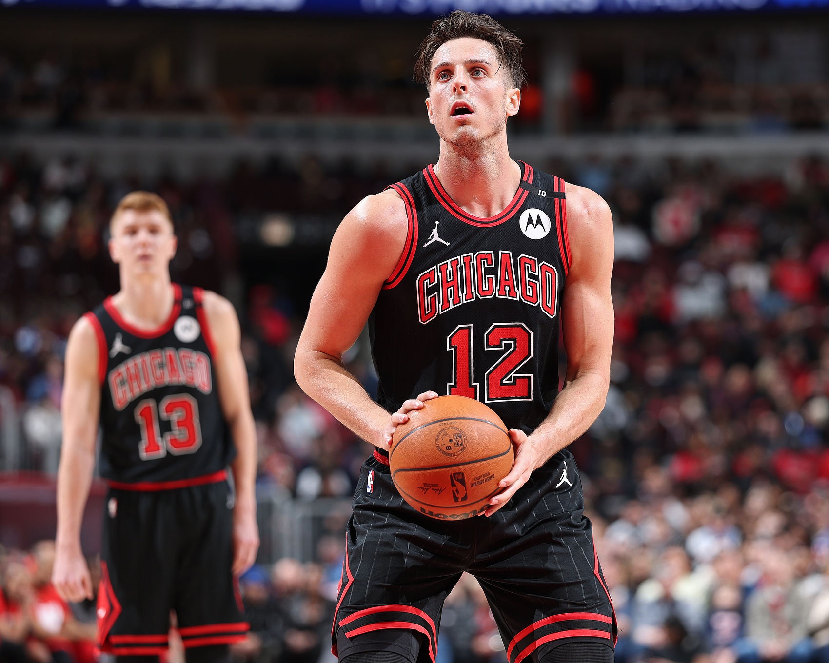 砍下21分17板！科林斯：如果沒贏球個人表現(xiàn)再出色也沒意義